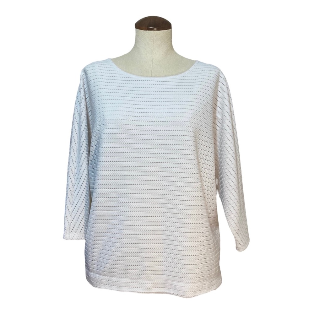 Chicos white boxy perforated top, 3/4 length sleeve, XL, Chico’s sz 3